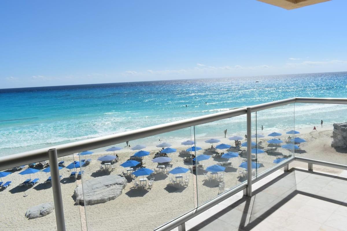 Luxury Caribbean Condos By Salvia Cancun Beachfront Экстерьер фото