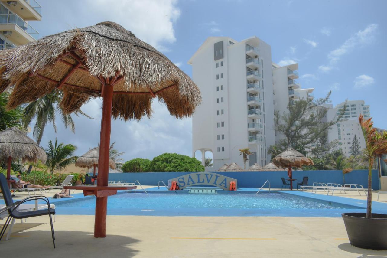 Luxury Caribbean Condos By Salvia Cancun Beachfront Экстерьер фото