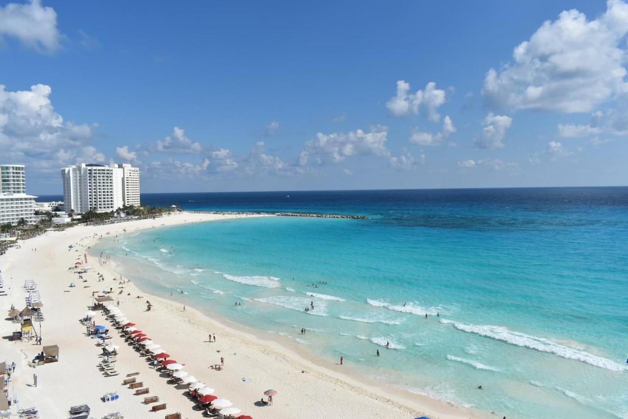 Luxury Caribbean Condos By Salvia Cancun Beachfront Экстерьер фото