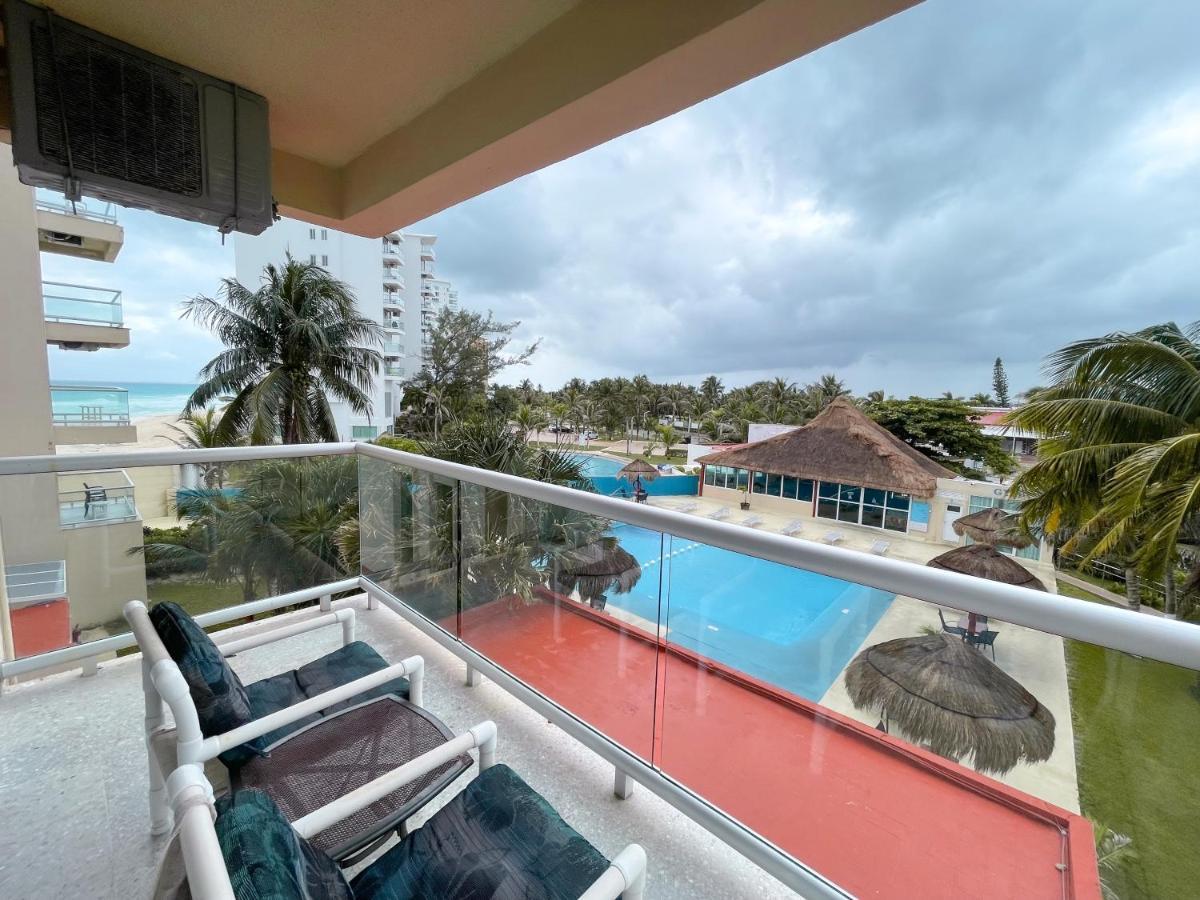 Luxury Caribbean Condos By Salvia Cancun Beachfront Экстерьер фото