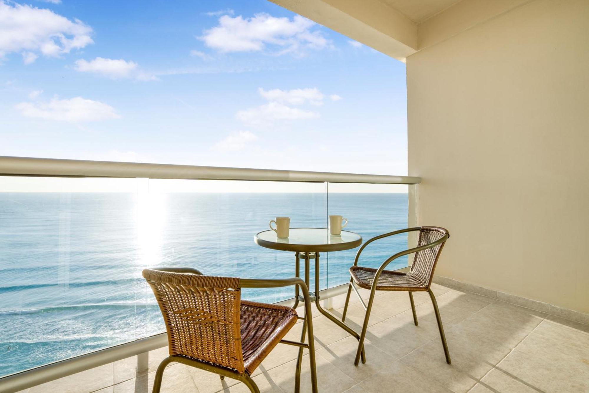 Luxury Caribbean Condos By Salvia Cancun Beachfront Экстерьер фото