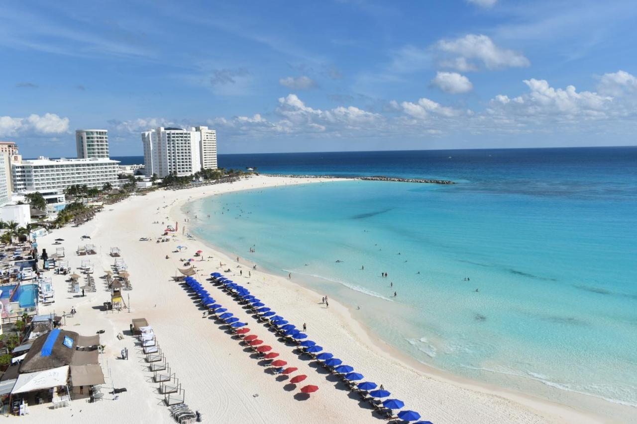 Luxury Caribbean Condos By Salvia Cancun Beachfront Экстерьер фото